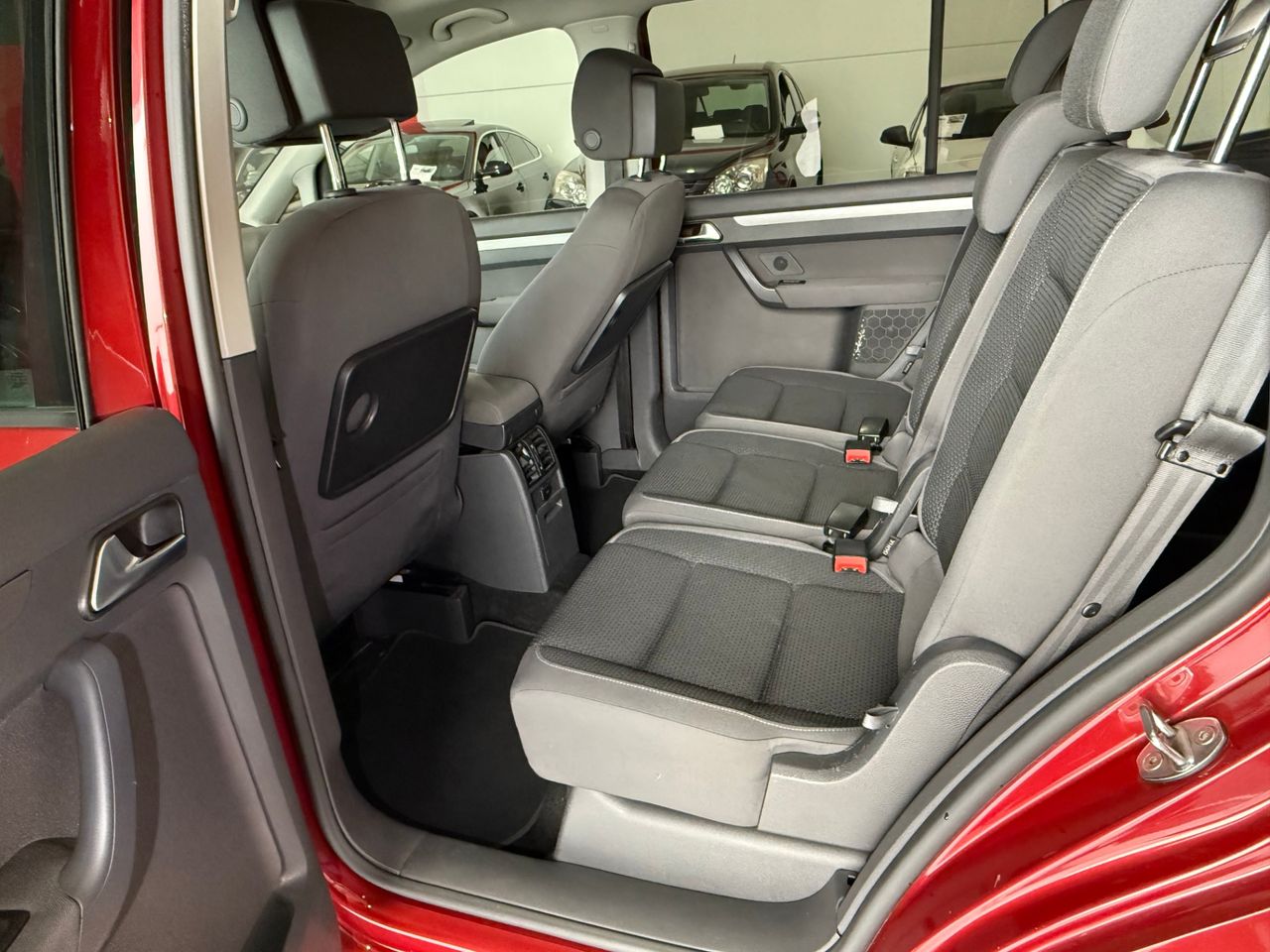Volkswagen Touran Edition 1.6 TDI 105 CV Bluemotion Technology Volkswagen Touran 1.6 TDI Advance 105 CV 2014 - Foto 15