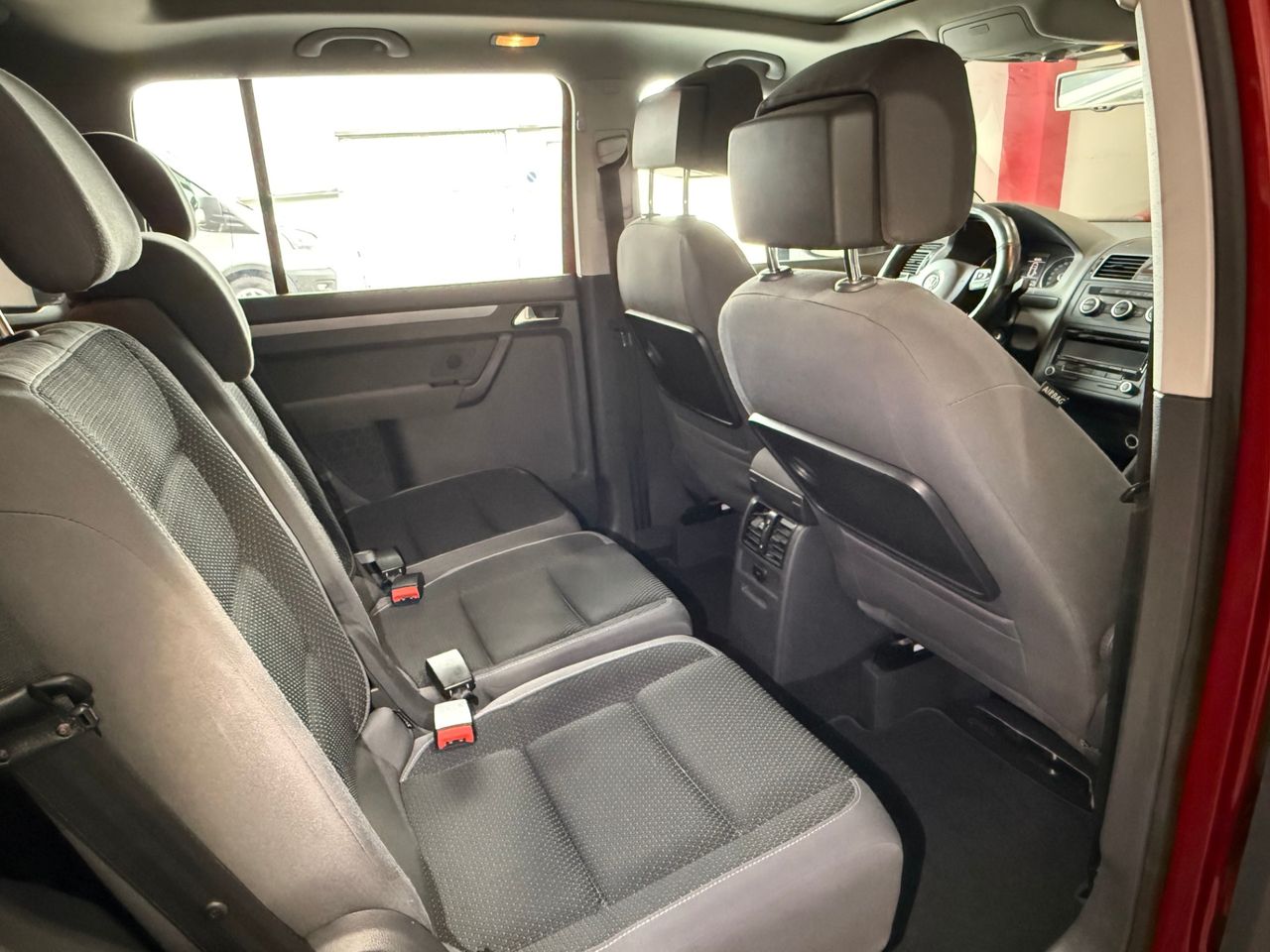 Volkswagen Touran Edition 1.6 TDI 105 CV Bluemotion Technology Volkswagen Touran 1.6 TDI Advance 105 CV 2014 - Foto 13
