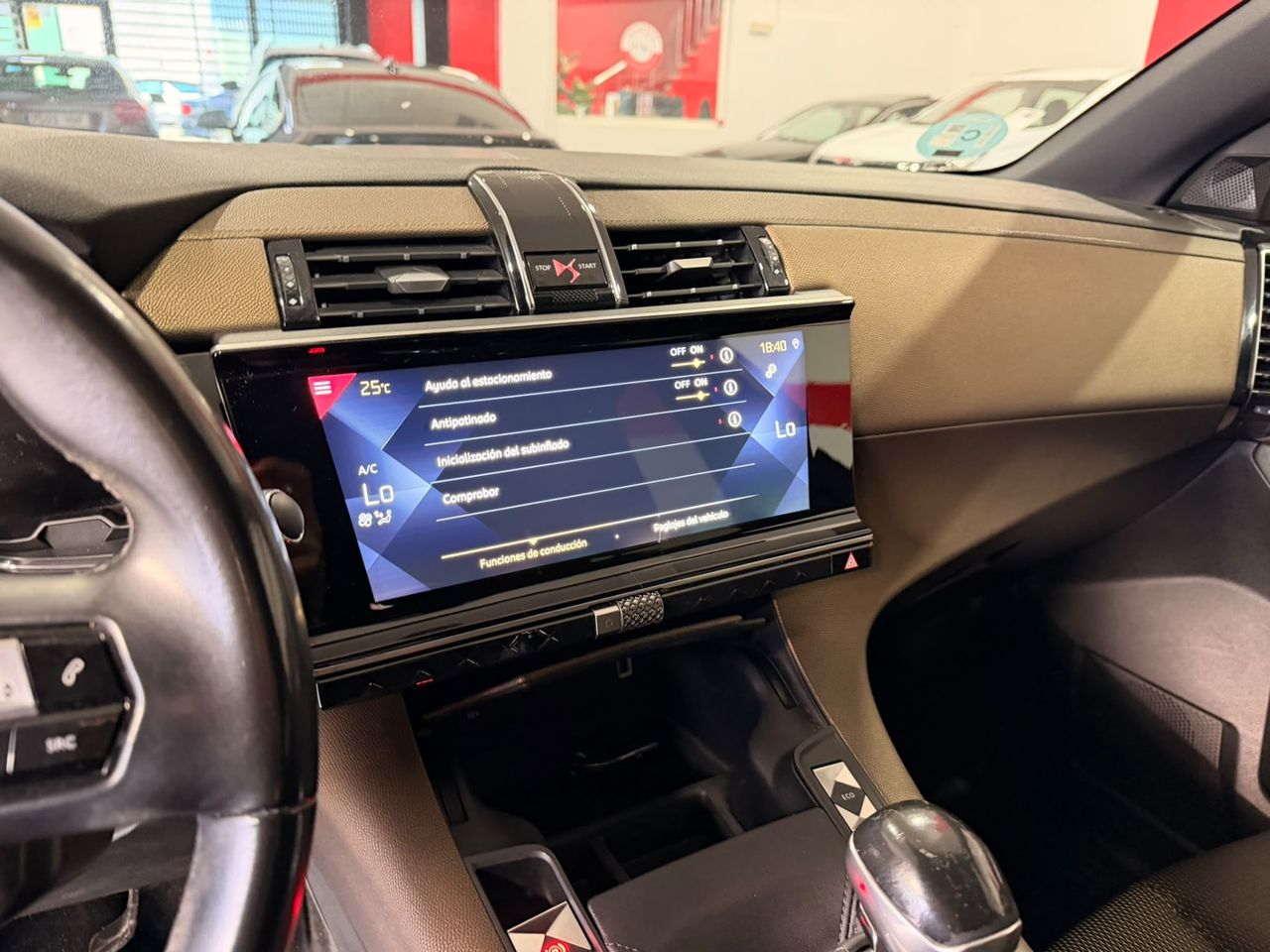 DS DS 7 Crossback BlueHDi 130 Be Chic DS 7 Crossback BlueHDi 130 Be Chic, SUV diésel elegante, - Foto 15