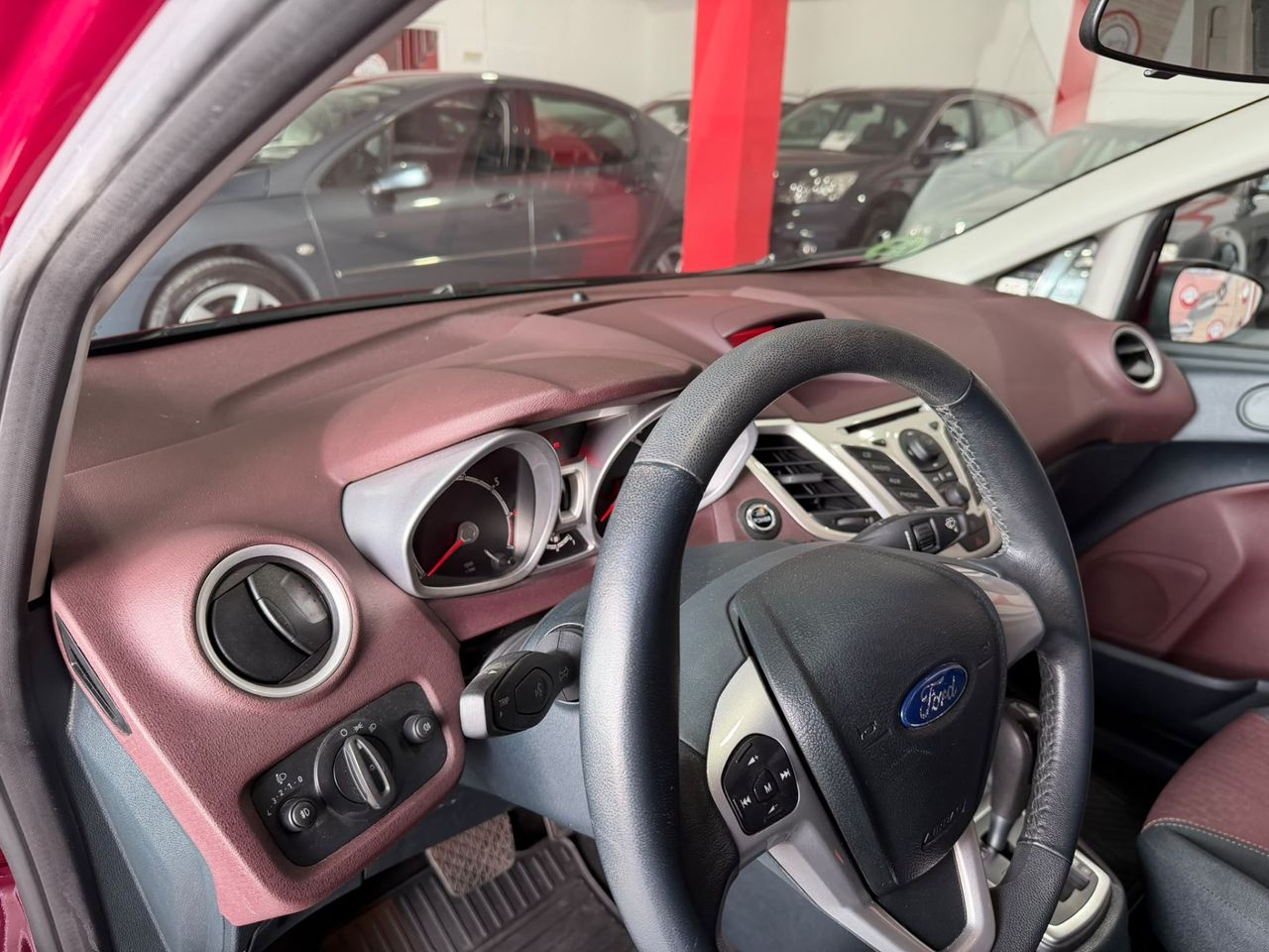 Ford Fiesta 5p Titanium 1.4 Aut. Ford Fiesta 1.4 Titanium automático, - Foto 9