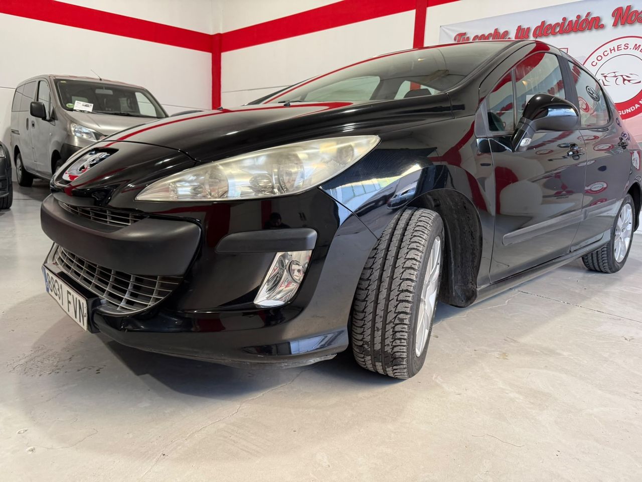 Peugeot 308 5p Premium 1.6 HDi 110 CV FAP Peugeot 308 1.6 HDi 110 FAP Premium - Foto 3