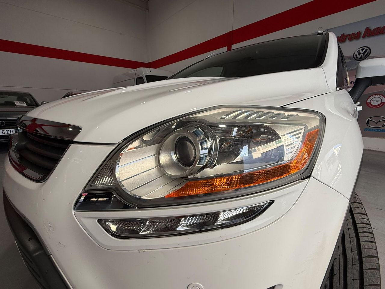 Ford Kuga Titanium S 2.0 TDCi 140 CV 4WD Ford Kuga 2.0 TDCi Titanium S 4WD, SUV diésel de 140 CV, amplio, - Foto 17