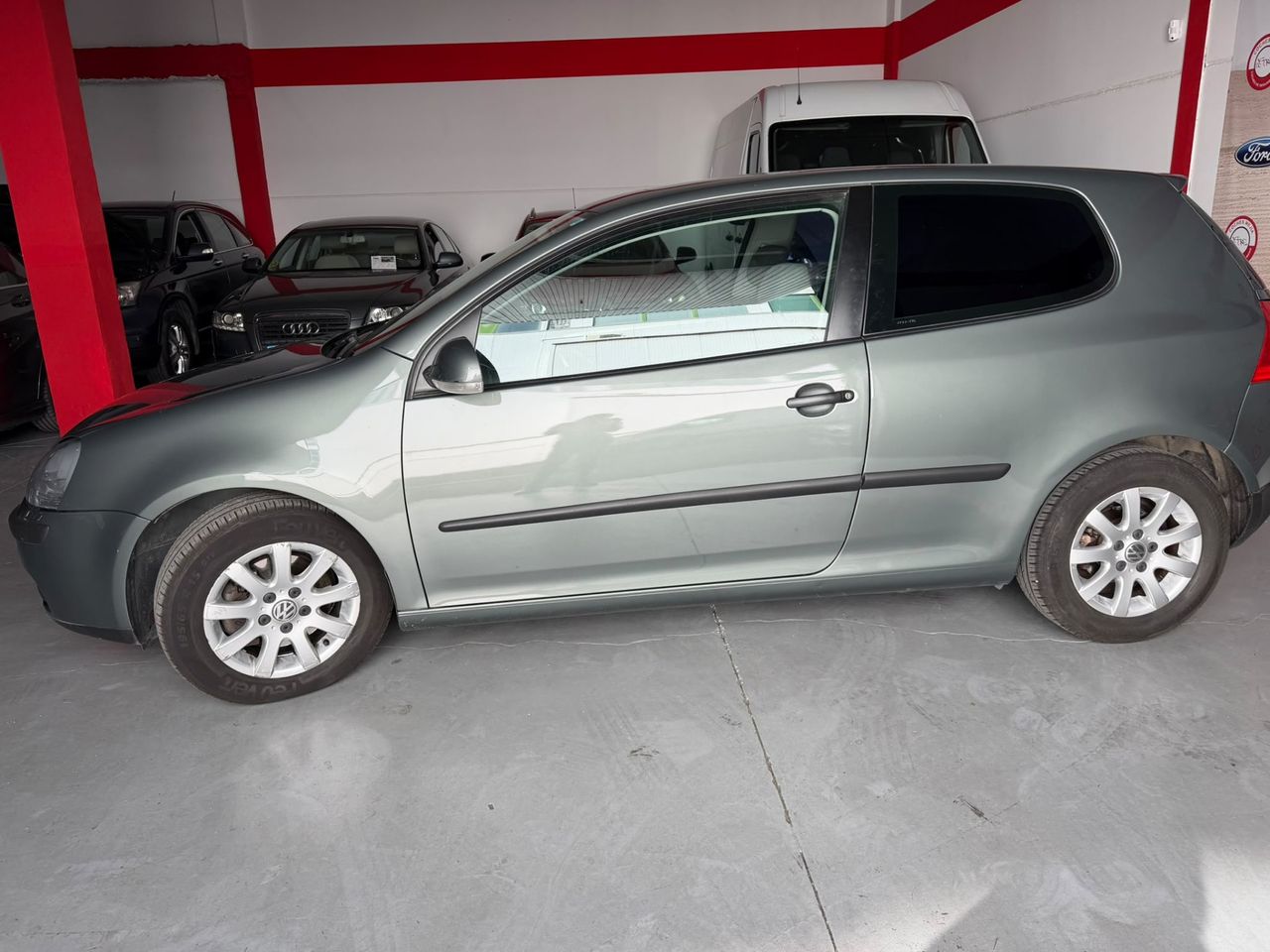 Volkswagen Golf 3p Highline 1.9 TDI 105 CV - Foto 7