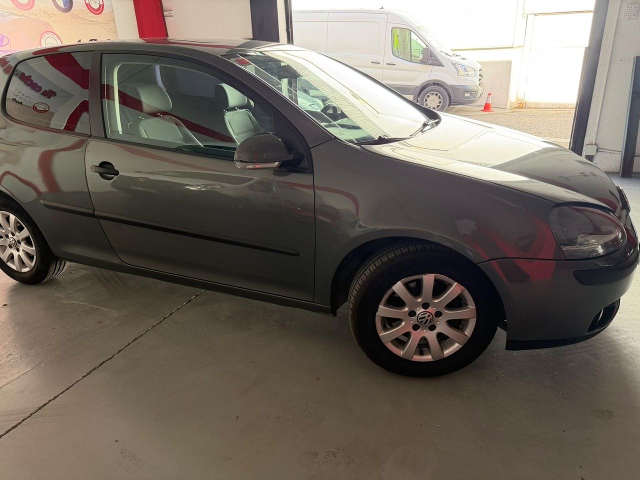 Volkswagen Golf 3p Highline 1.9 TDI 105 CV - Foto 3