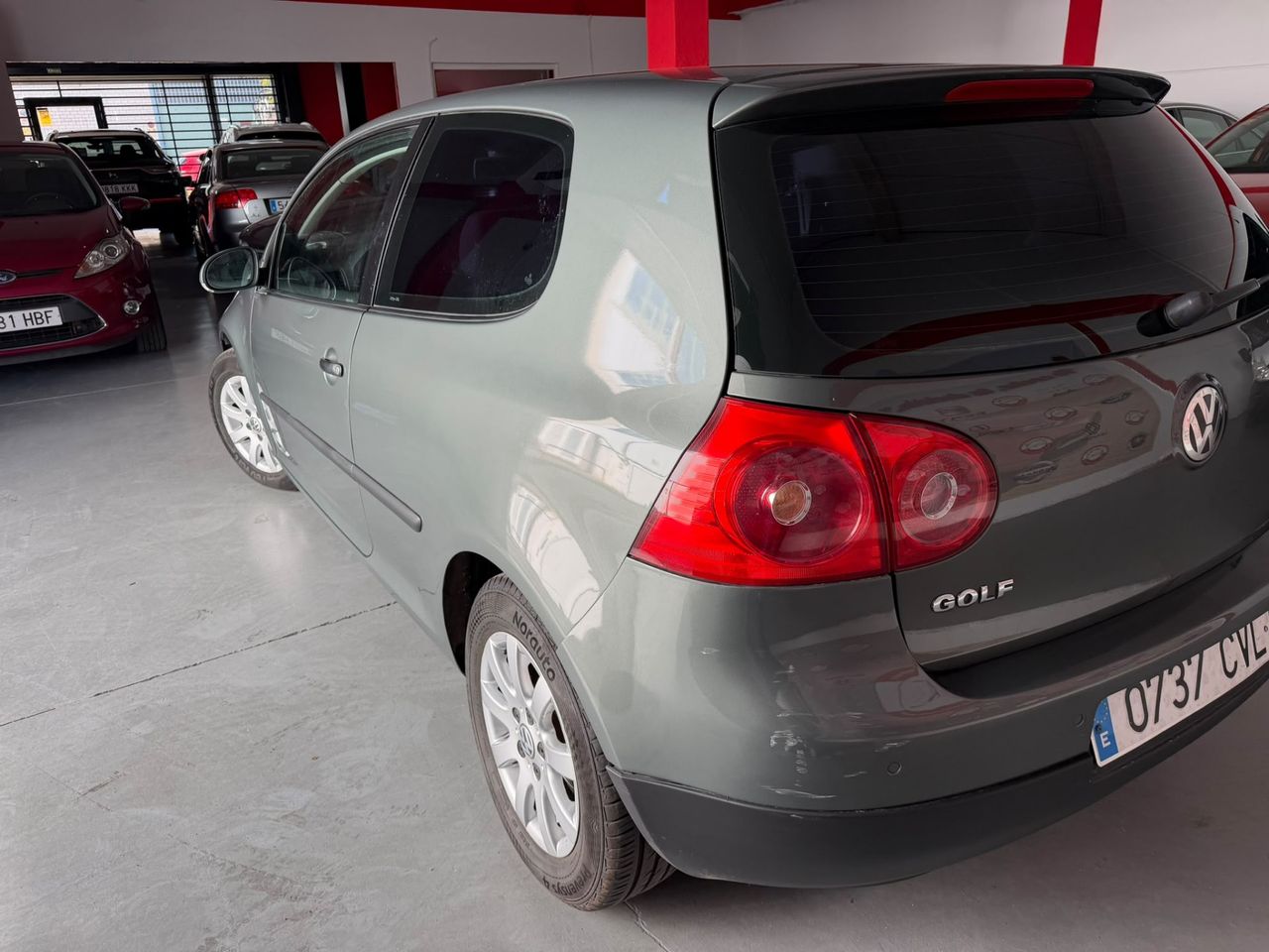 Volkswagen Golf 3p Highline 1.9 TDI 105 CV - Foto 8
