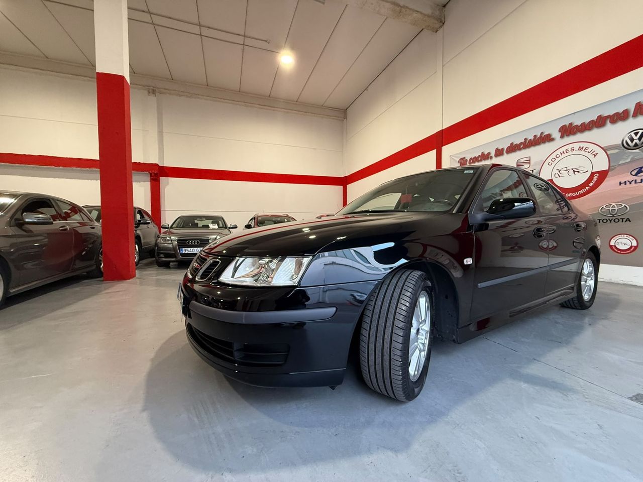 Saab 9-3 Sport Sedán 1.9 TiD Descubre este elegante SAAB 9-3 Sport Sedán 1.9 TiD Linear Sport de 150 CV - Foto 3
