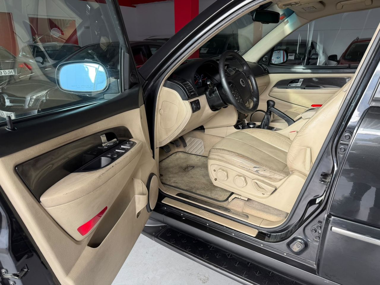 SsangYong Rexton 270Xdi Limited - Foto 14