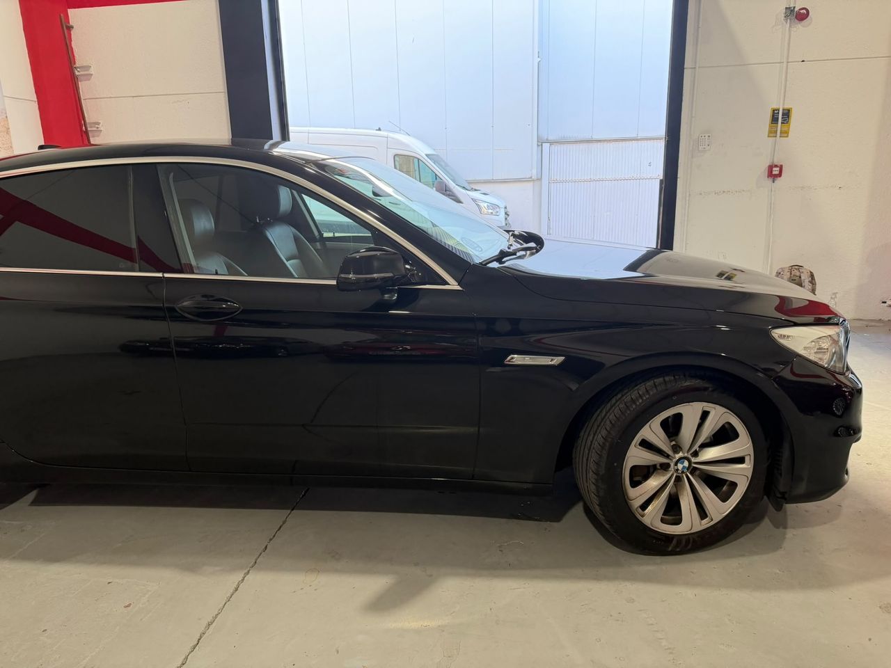 BMW Serie 5 520d Gran Turismo BMW SERIE 5 GRAN TURISMO 520d AUTOMÁTICO – 184 CV - Foto 12