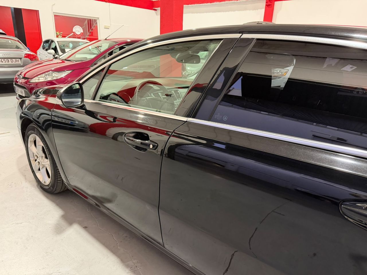 Peugeot 508 4p Active 2.0 HDi 140 Peugeot 508 Active 2.0 HDi de 140 CV - Foto 9