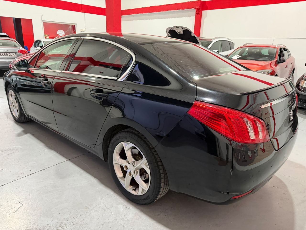 Peugeot 508 4p Active 2.0 HDi 140 Peugeot 508 Active 2.0 HDi de 140 CV - Foto 4