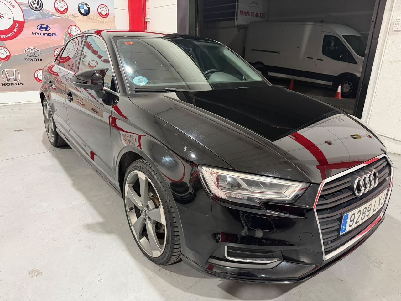 Audi A3 Sedan 1.6 TDI 81 kW Audi A3 Sedán 1.6 TDI de 110 CV - Foto 3