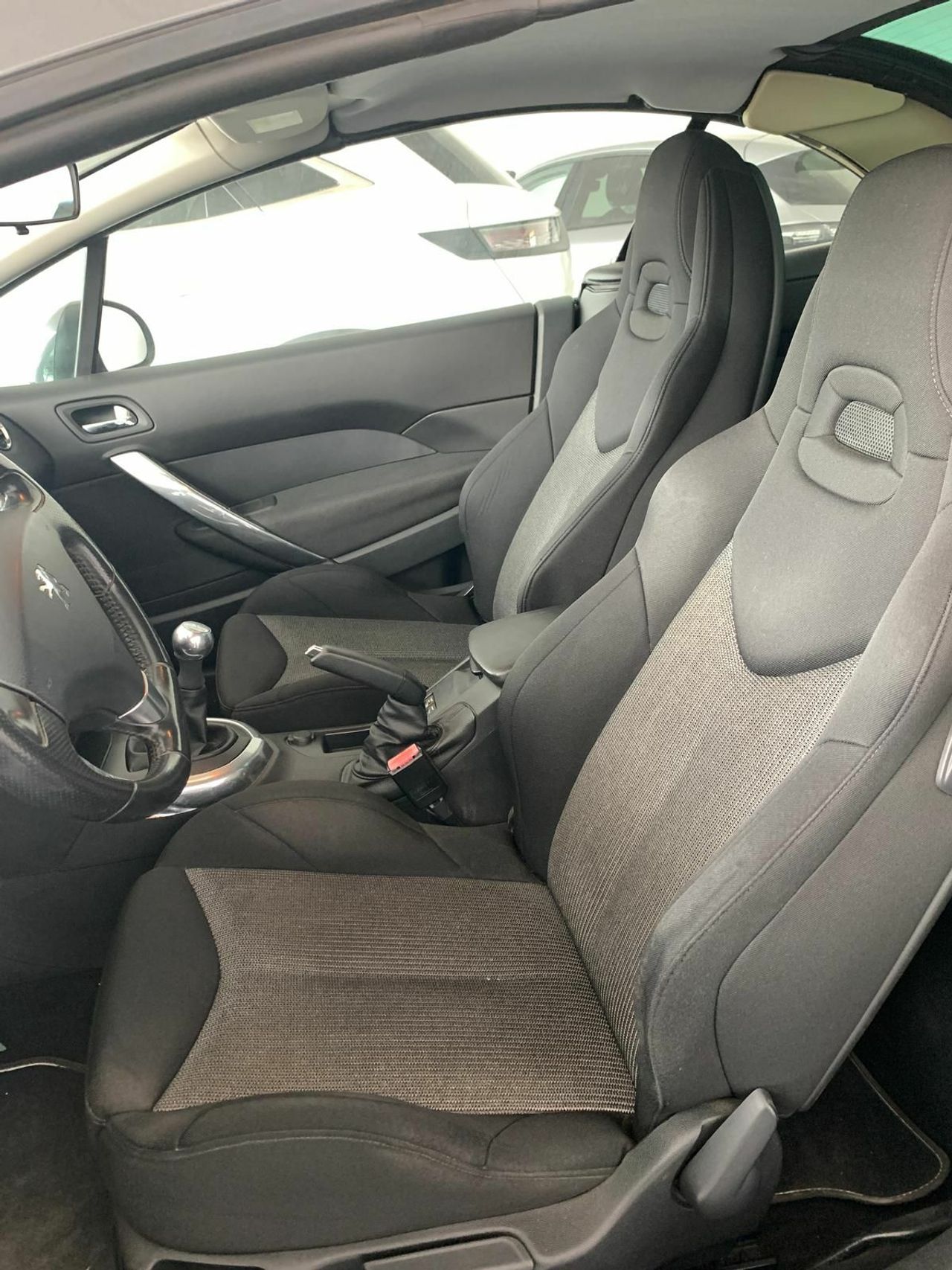 Peugeot 308 CC 1.6 VTi 120 - Foto 2