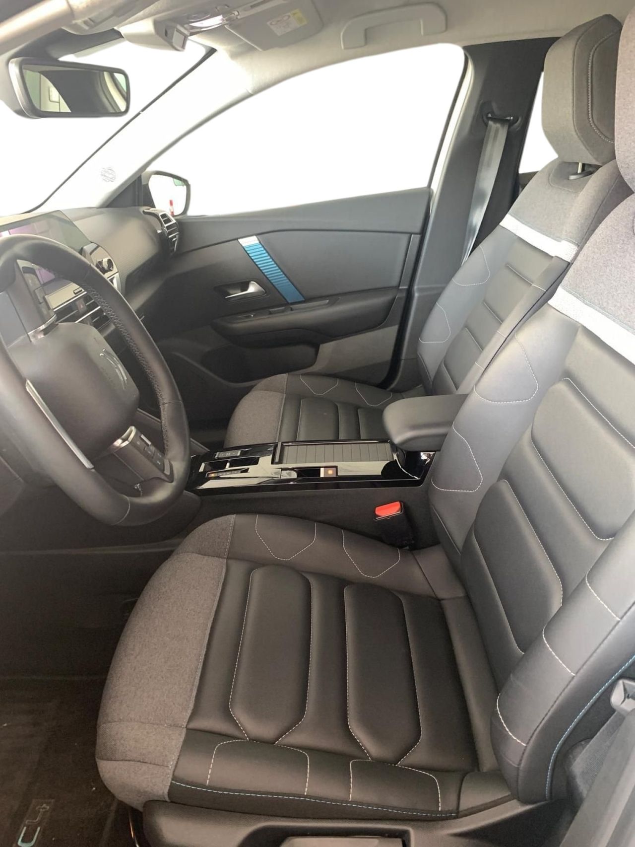 Citroën C4 ë- Eléctrico 50 kWh E Series 100 kW - Foto 2