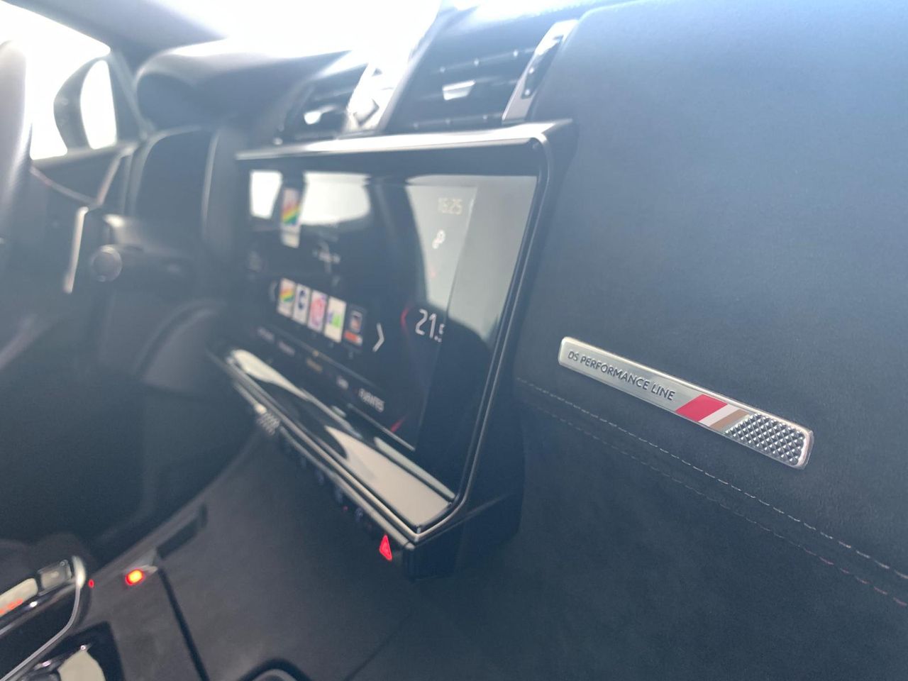 DS DS 7 7 Crossback BlueHDi 180 Automático Performance Line - Foto 2