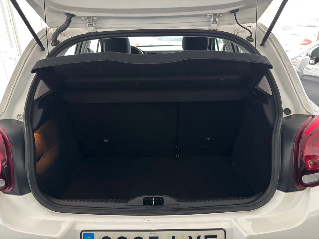 Citroën C3 BlueHDi 100 S&S Feel - Foto 2