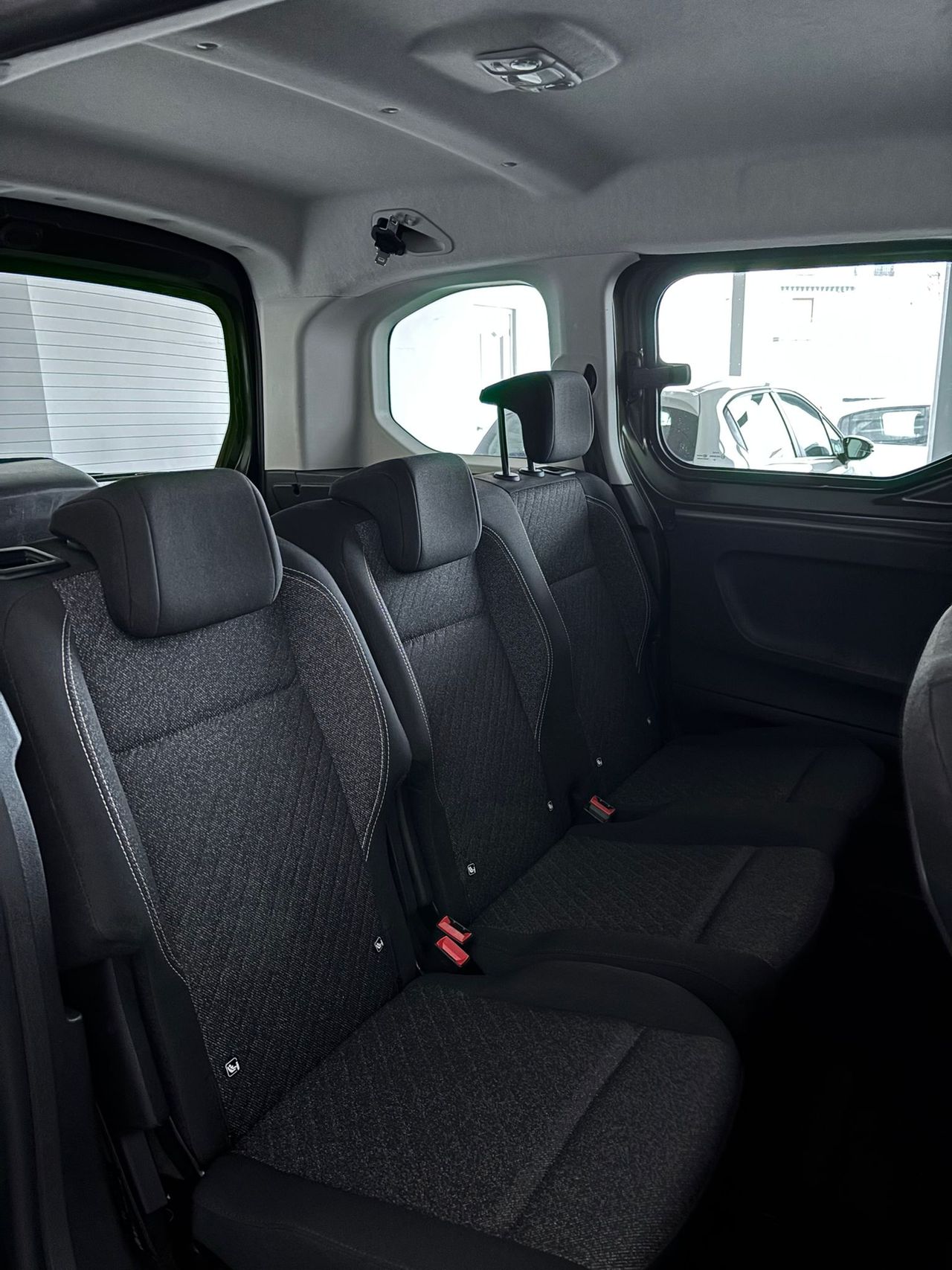 Peugeot Rifter ALLURE BLUEHDI 100S&S - Foto 2