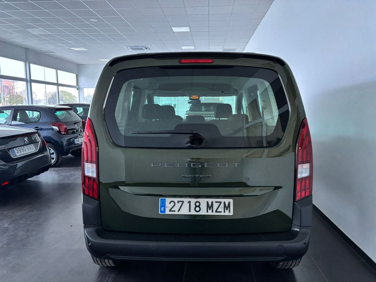 Peugeot Rifter RIFTER BERLINA FAMILIAR 1.5 BLUEHDI 100CV - Foto 2