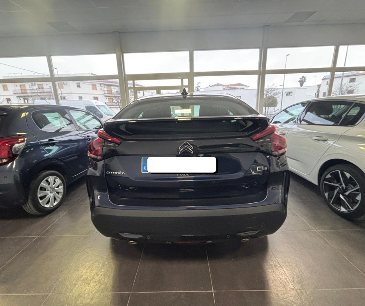 Citroën C4 PureTech 130 Plus - Foto 2