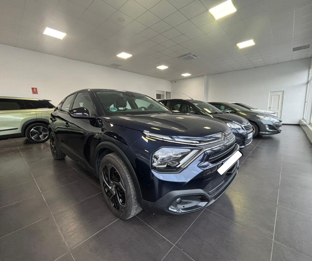 Citroën C4 PureTech 130 Plus - Foto 2