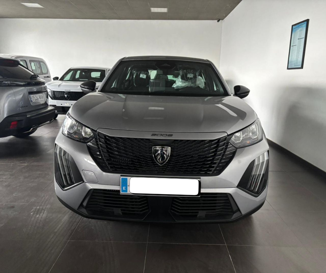 Peugeot 2008 STYLE HYBRID 145 e-DCS6 - Foto 2