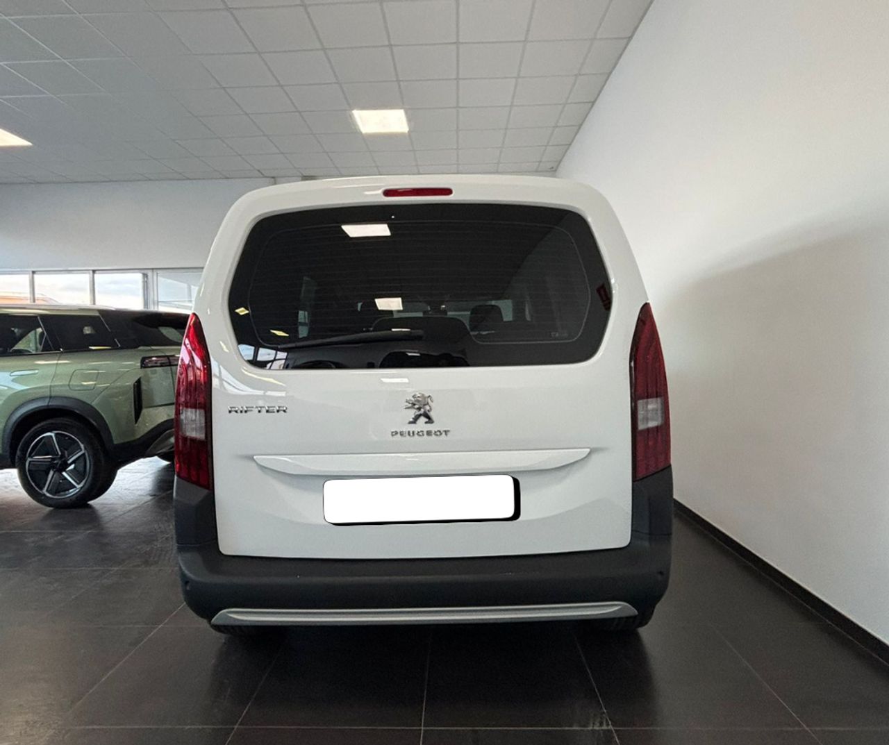 Peugeot Rifter Allure Standard BlueHDi 130 - Foto 2