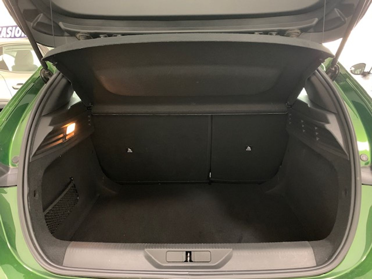 Peugeot 308 5p Active Pack Puretech 110 - Foto 2