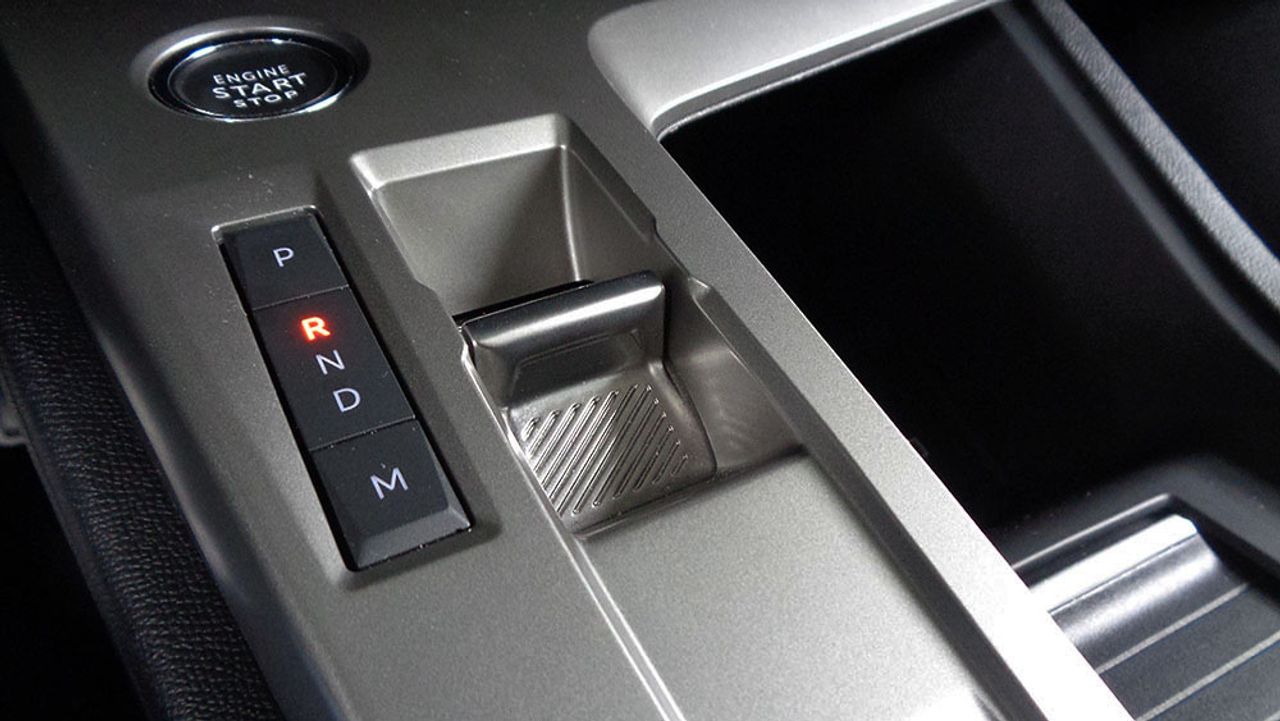 Peugeot 408 Allure Hybrid 145 e-DCS6 - Foto 2