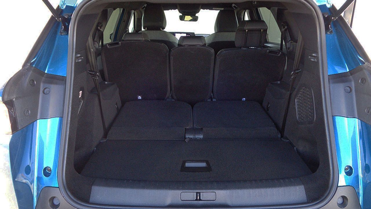 Peugeot 5008 Allure Hybrid 145 e-DCS6 - Foto 2