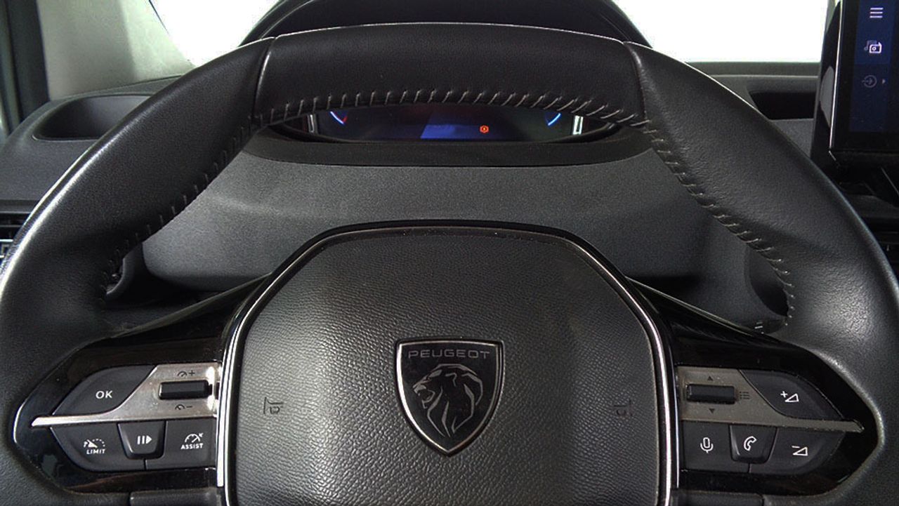 Peugeot Rifter Standard Allure BlueHDi 100 - Foto 2