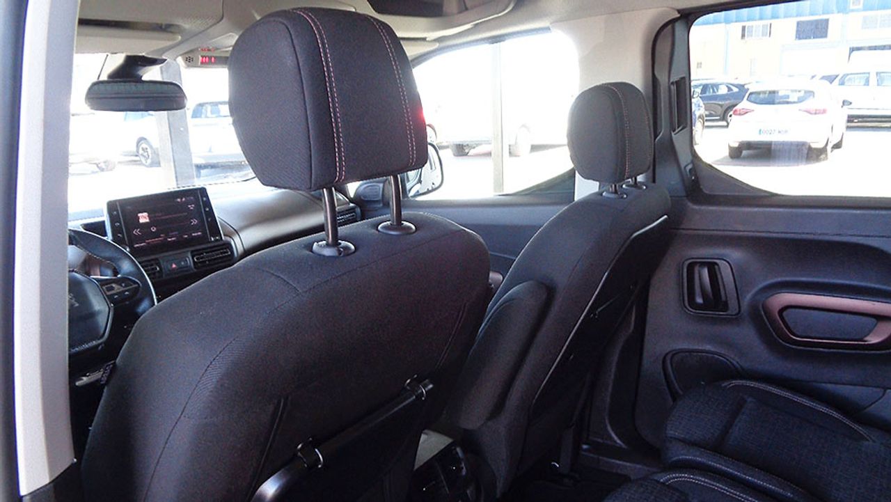 Peugeot Rifter GT Standard BlueHDi 100 - Foto 2