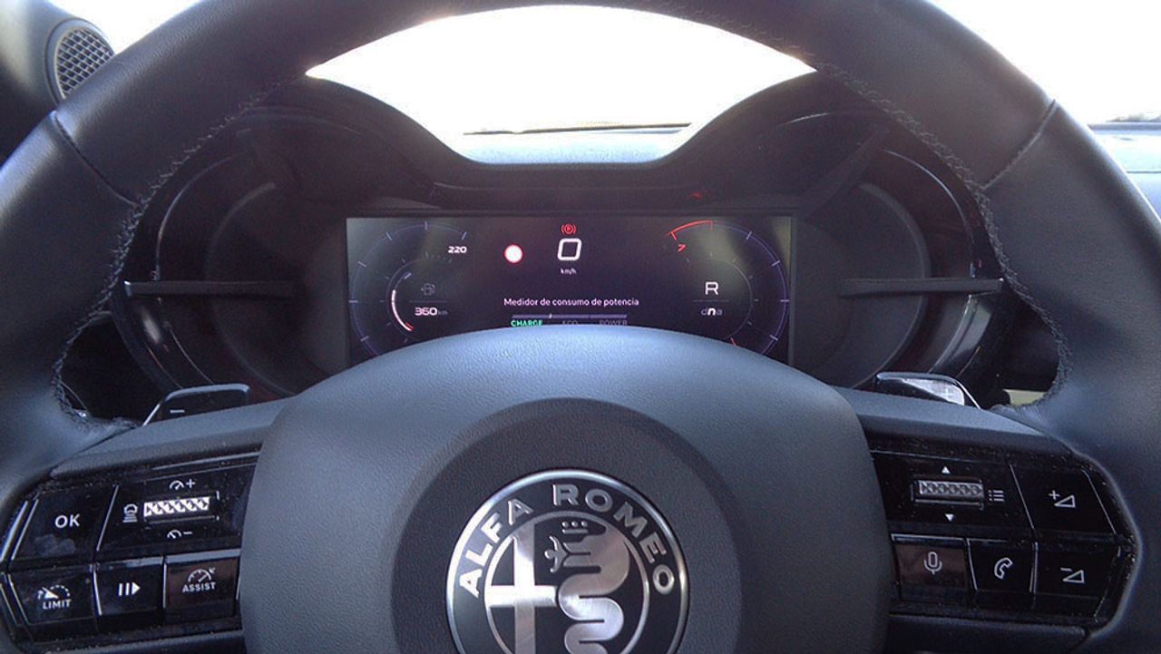 Alfa Romeo Junior Hibrida Speciale 1.2 VGT 136CV - Foto 2