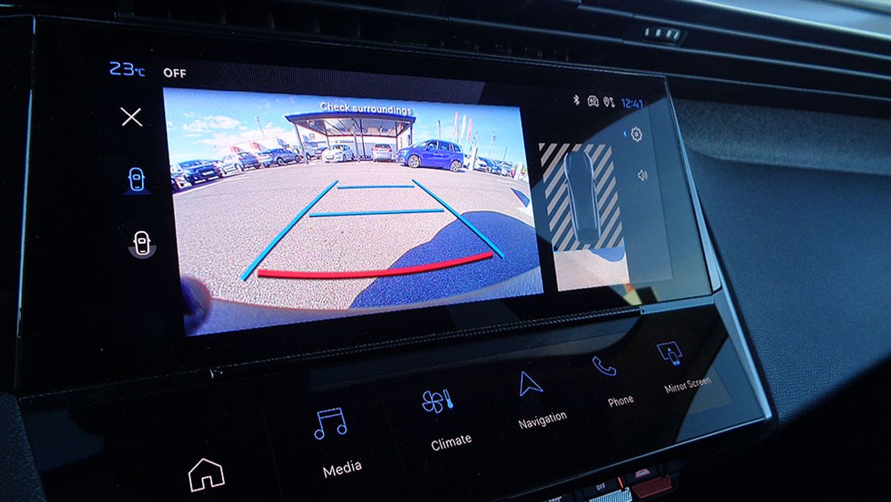 Peugeot 408 Allure Hybrid 136 e-DCS6 - Foto 2