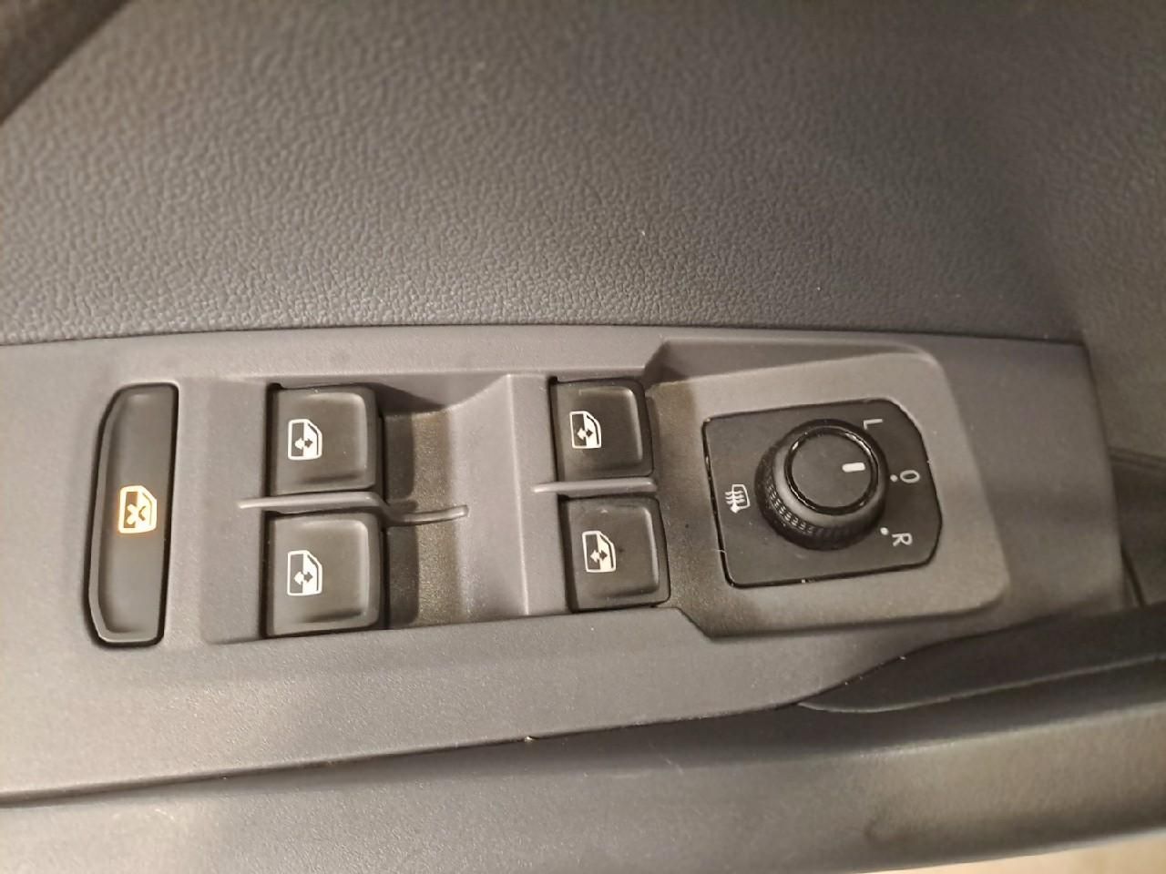 Volkswagen T-Cross Advance 1.0 TSI 115CV - Foto 2