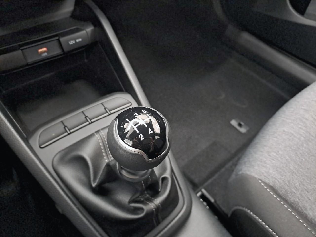 Kia Stonic Concept 1.2 DPi 79CV - Foto 2