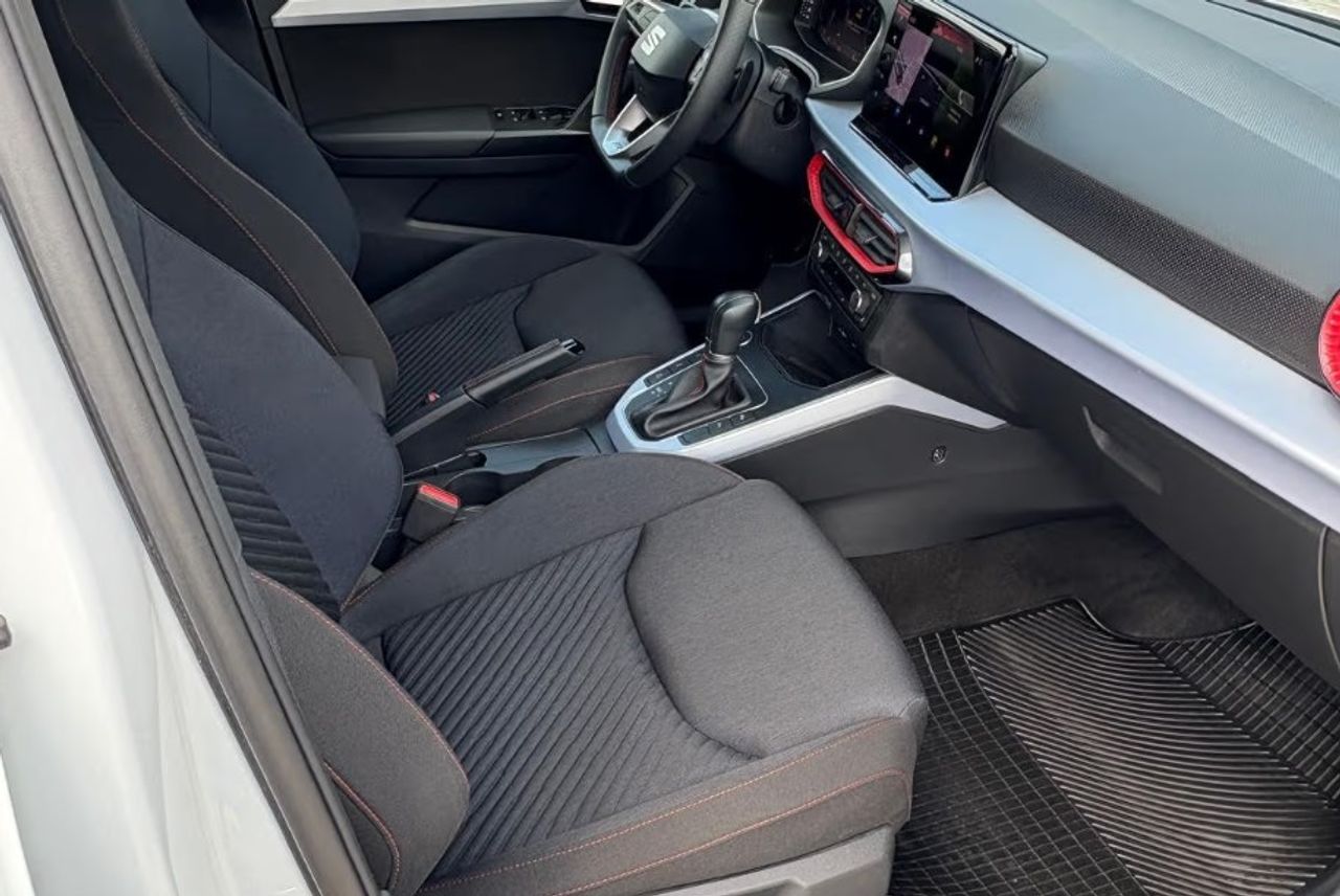 Seat Arona 1.5 TSI 110kW (150CV) DSG FR Limited Ed - Foto 2