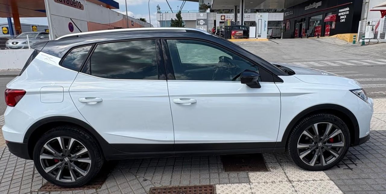 Seat Arona 1.5 TSI 110kW (150CV) DSG FR Limited Ed - Foto 2