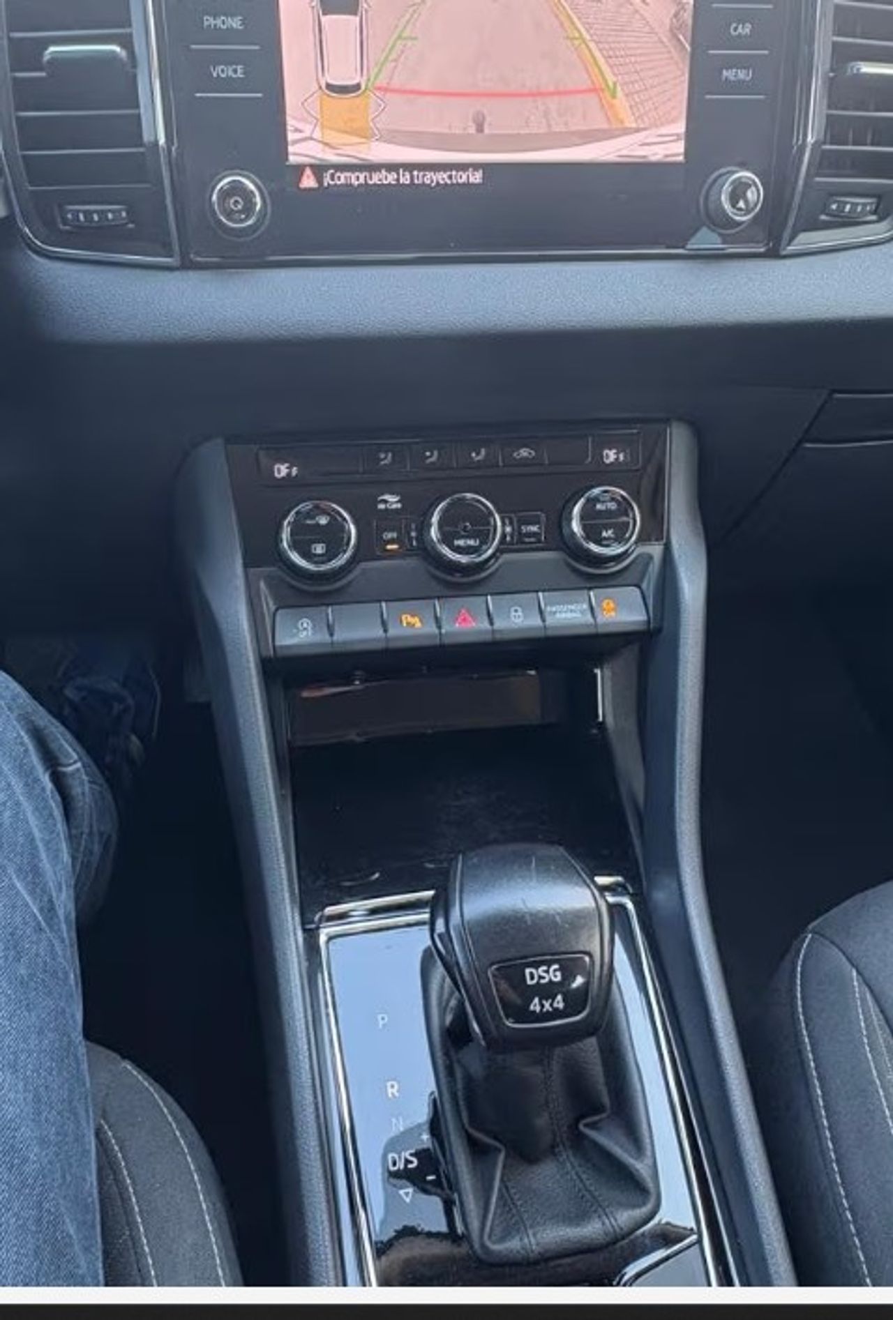 Skoda Karoq 2.0 TDI 110kW (150CV) DSG 4X4 Ambition - Foto 2