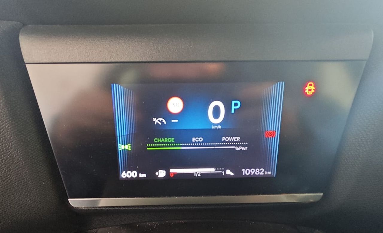 Citroën C4 PLUS Hybrid 145CV ë-DSC6 - Foto 2