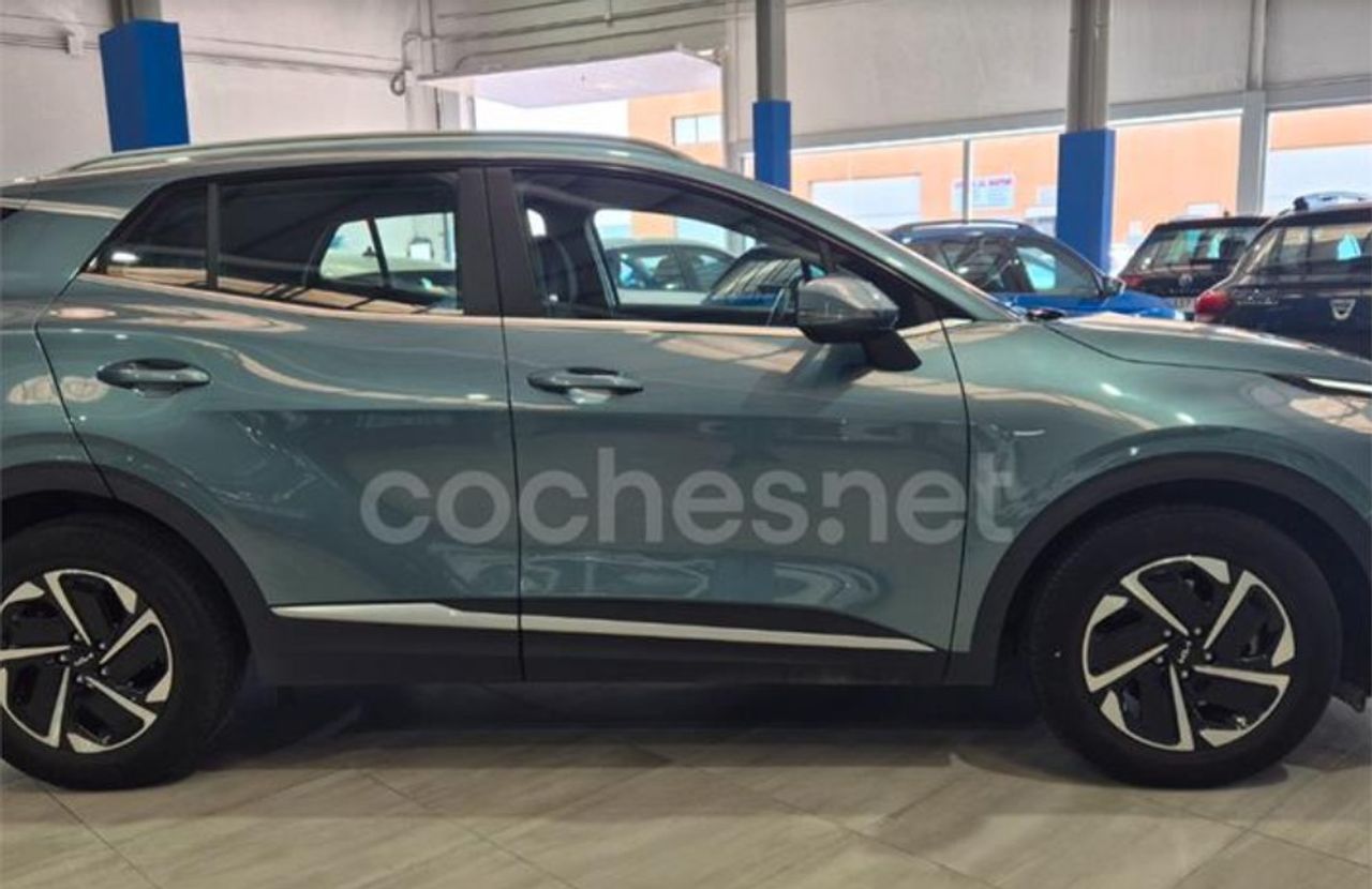 Kia Sportage 1.6 TGDi Drive 17 - Foto 2