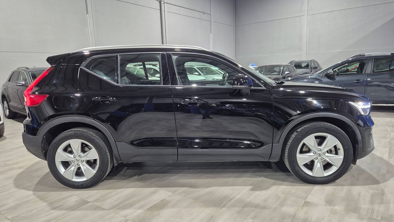 Volvo XC40 2.0 B3 G Core Auto - Foto 2