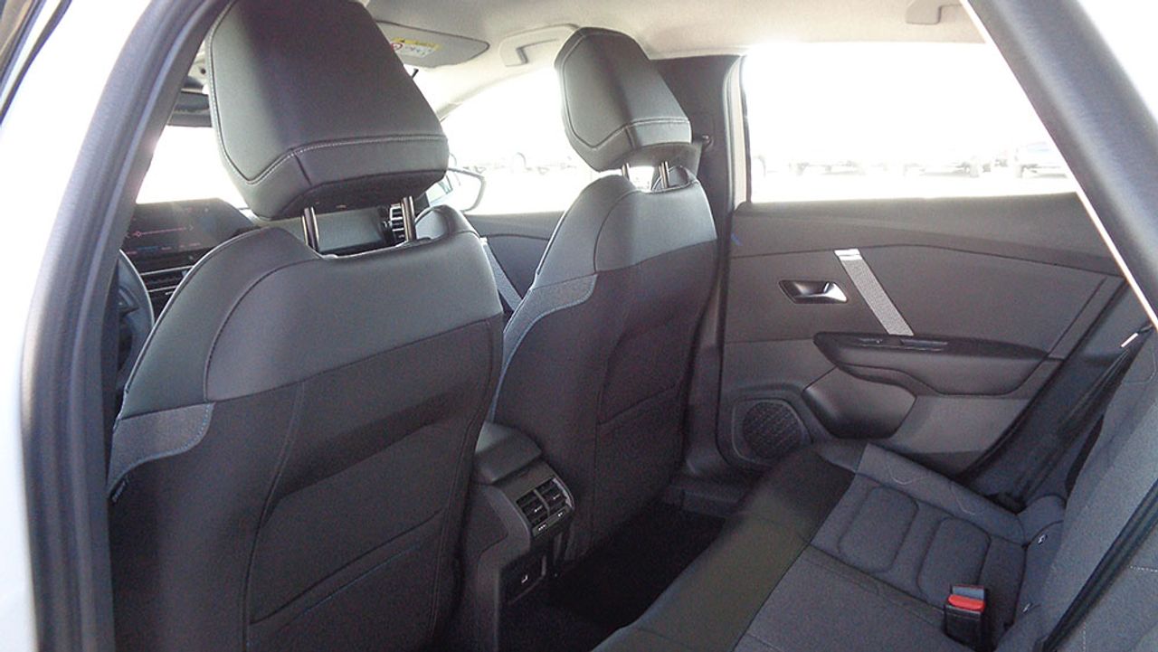 Citroën C4 BHDI EAT8 FEEL PACK - Foto 2