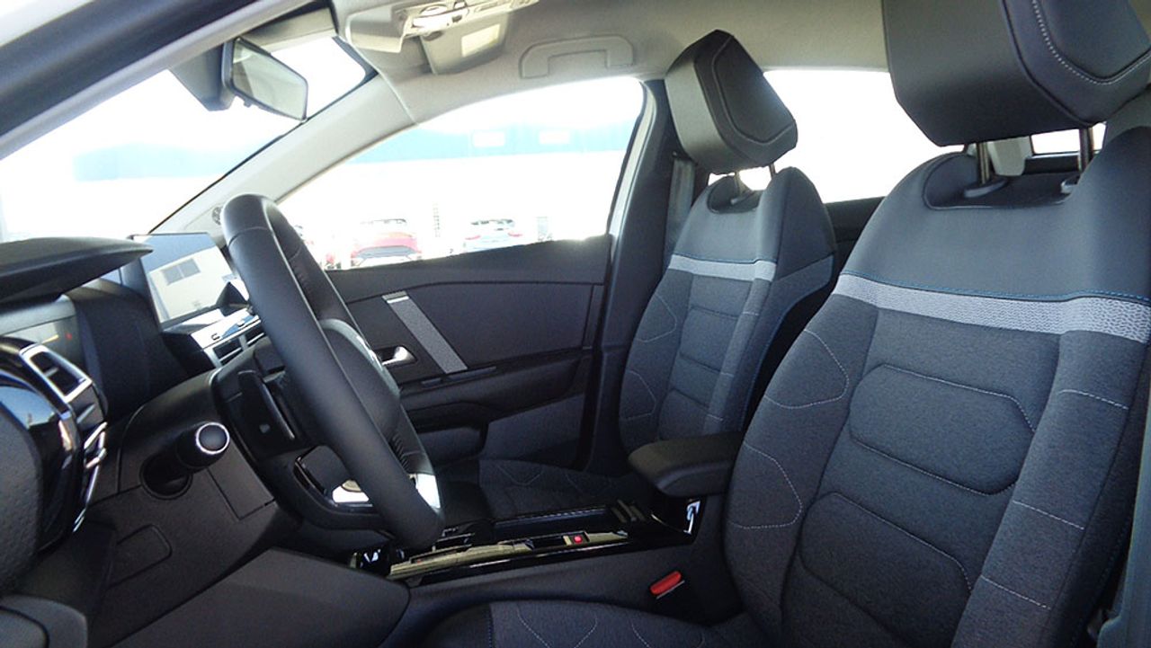 Citroën C4 BHDI EAT8 FEEL PACK - Foto 2