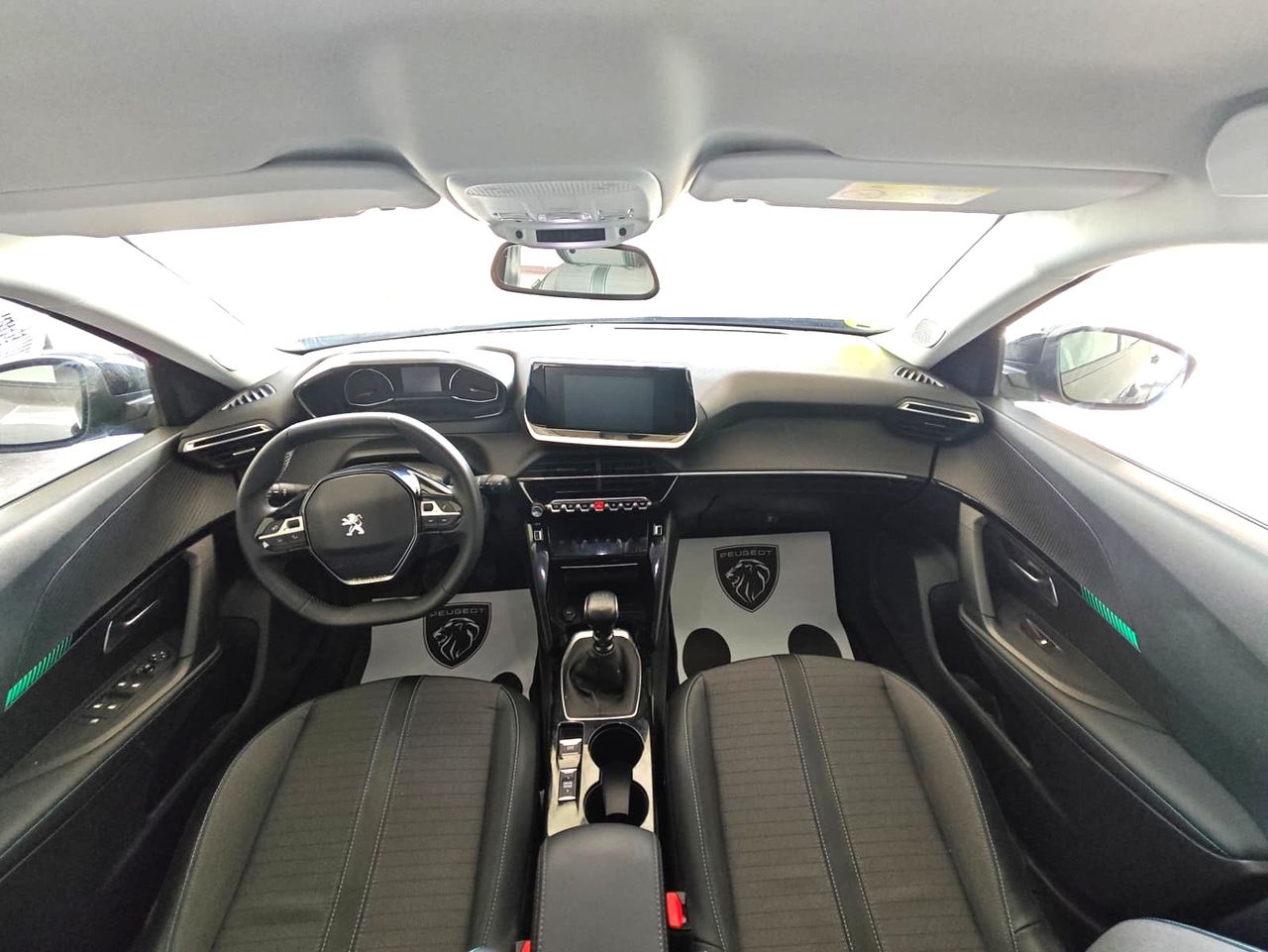 Peugeot 2008 Allure 130CV - Foto 2