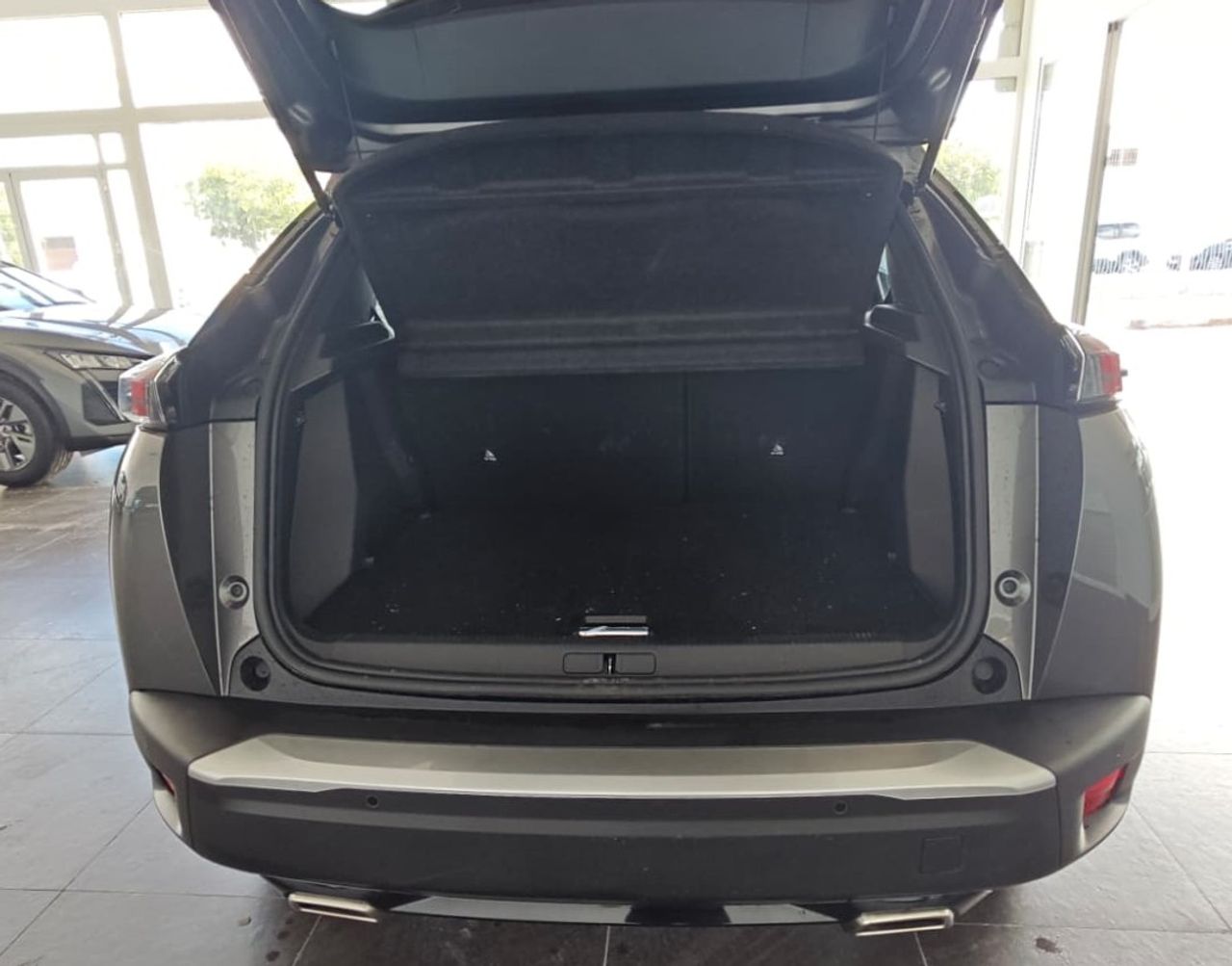 Peugeot 2008 Allure 130CV - Foto 2