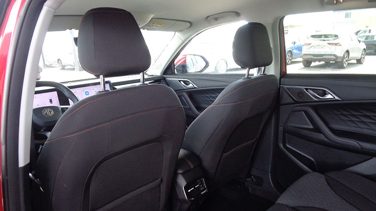 MG HS 1.5 T-GDI 170CV COMFORT AUT. - Foto 2