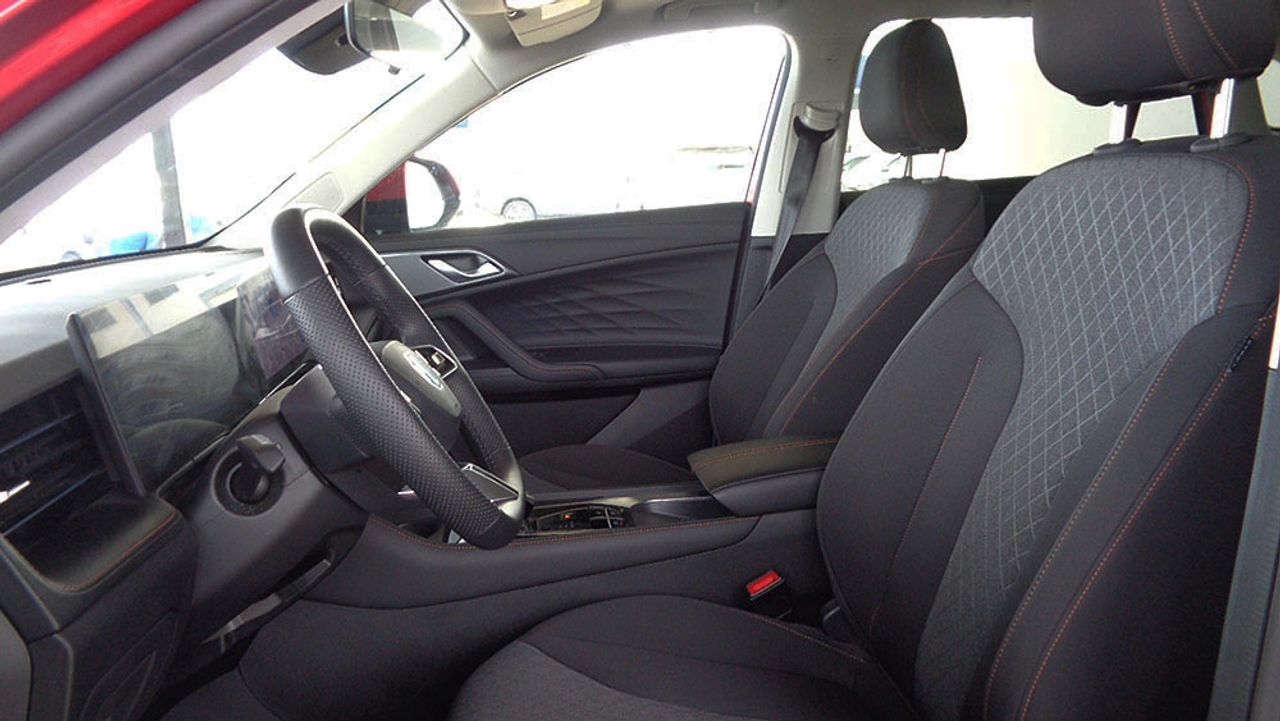MG HS 1.5 T-GDI 170CV COMFORT AUT. - Foto 2