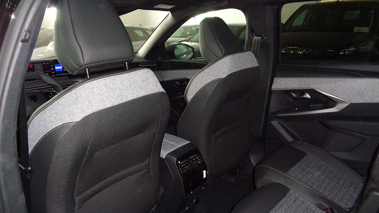 Peugeot 5008 Allure Hybrid 145 e-DCS6 - Foto 2