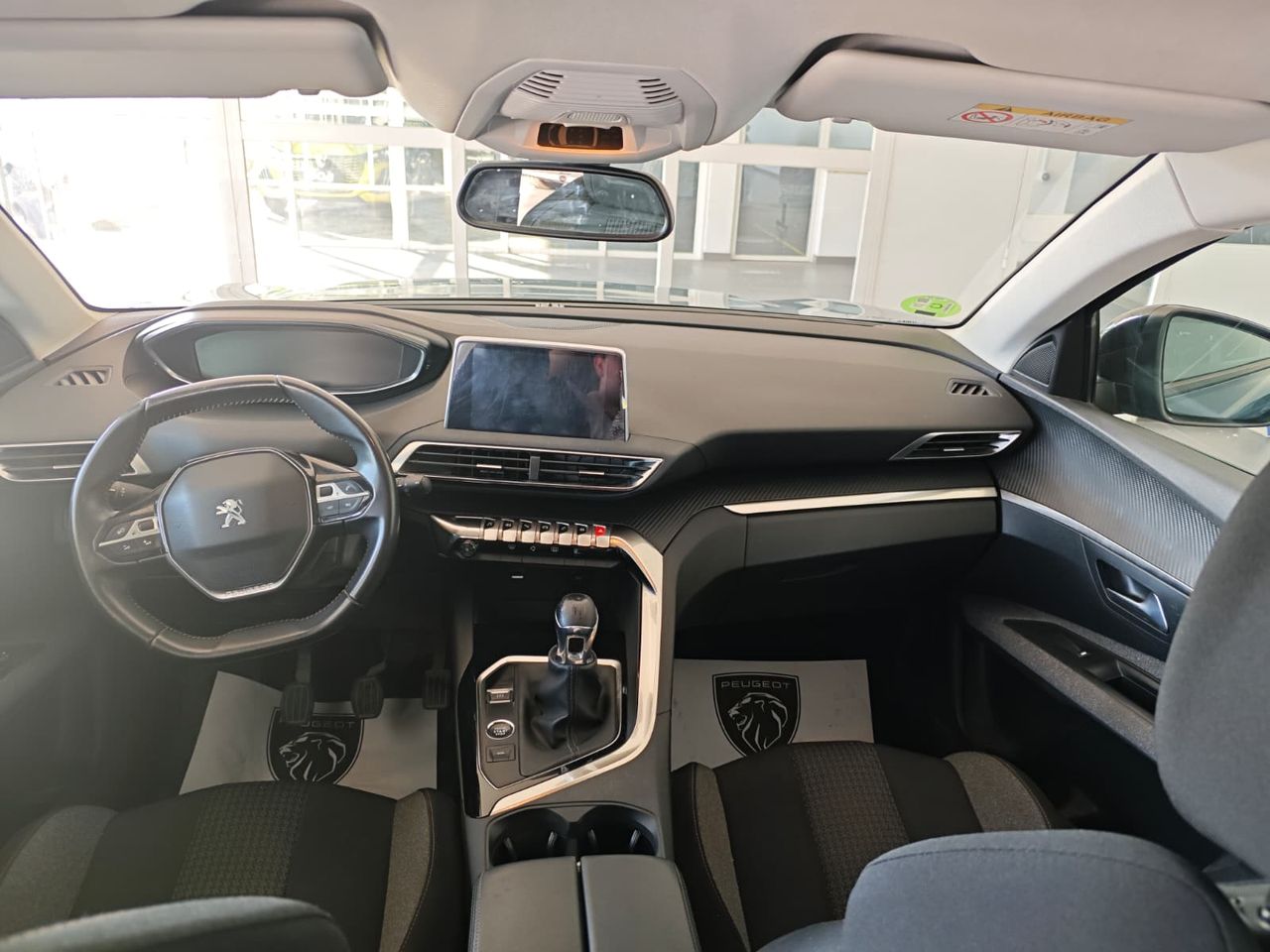 Peugeot 3008 BlueHDi 130CV Active Pack - Foto 2