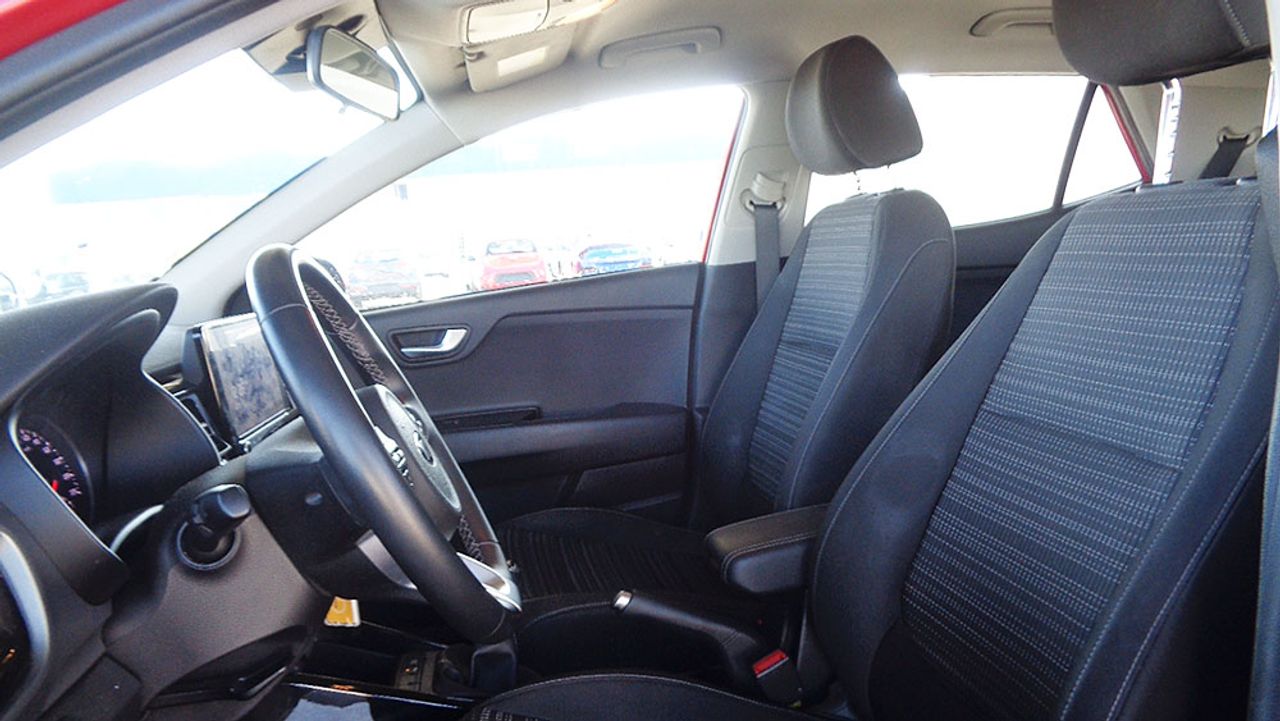 Kia Stonic 1.0 TGDI MHEV IMT DRIVE - Foto 2