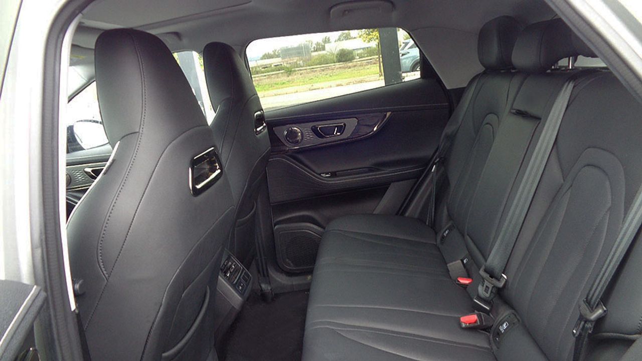 Omoda 5 Premium 1.6 TGDI 145 CV - Foto 2